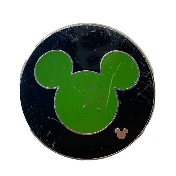 Disney Trading Pin Green/Black Hidden Mickey Mouse Collection Simple Round Pin - Picture 1 of 3